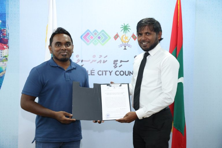 ކެޓް ޝެލްޓަރ އަށް ބޭނުންވާ ވަސީލަތްތައް ހޯދަން ބަޔަކާ ހަވާލުކޮށްފި