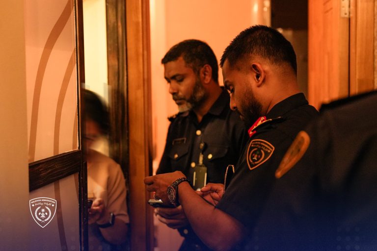 ވިސާ ފުރިހަމަ ނޫން 165 ބިދޭސީންނަށް ނޯޓިސްދީ، 28 ބިދޭސީއަކު އިމިގްރޭޝަން ބެލުމުގެ ދަށަށް