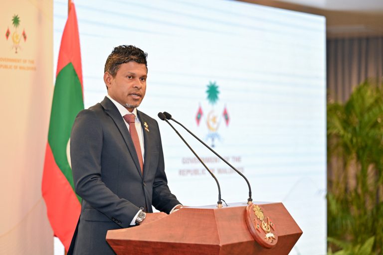 އުނގެނުމާއި، އުނގަންނައިދިނުމަކީ ގައުމުގެ ކުރިމަގާ ގުޅިފައިވާ މުހިންމު އަސާސެއް: ނައިބު ރައީސް