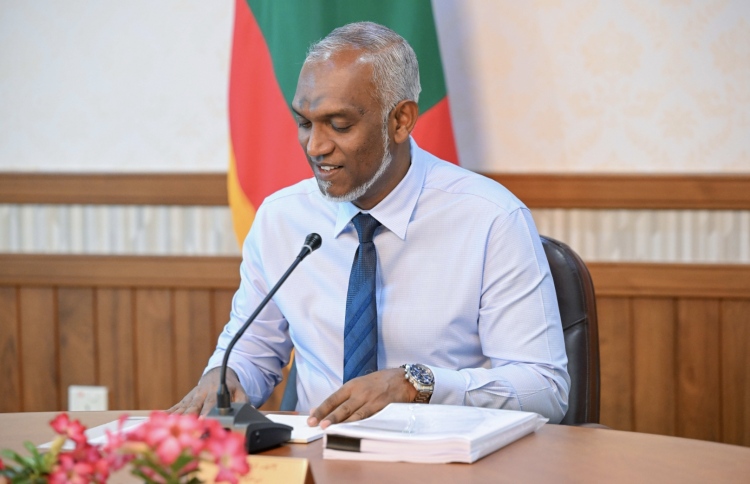މުސާރައިގެ %50 ނުނަންގަވާ ގޮތަށް ރައީސް ނިންމަވައިފި