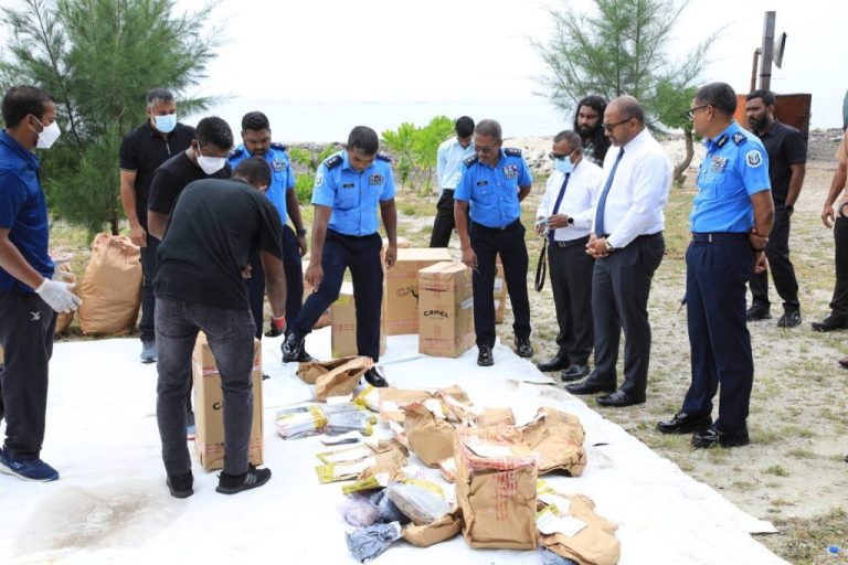 މި ވެރިކަން ފެށުނު ފަހުން 328 ރުފިޔާގެ މަސްތުވާތަކެތި އަތުލައިގަނެފި