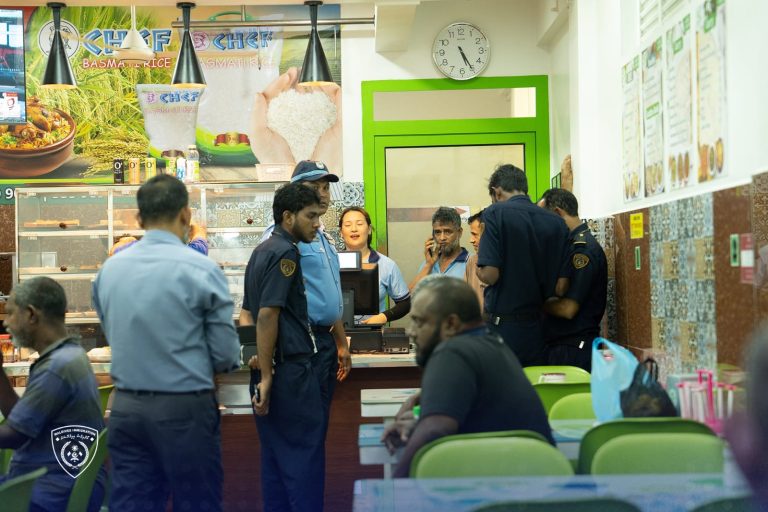 މާލޭގެ ތިން ކެފޭއެއް ބަލައި ފަސް ބިދޭސީއަކު ހައްޔަރުކޮށްފި