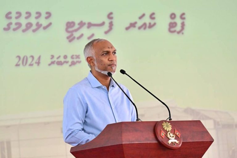 މިއީ ރައްޔިތުންގެ ސަރުކާރެއް، ހުރިހާ ކަމެއް ވެސް ކުރާނީ ރައްޔިތުންގެ ފަޅީގައި ތިބެގެން: ރައީސް