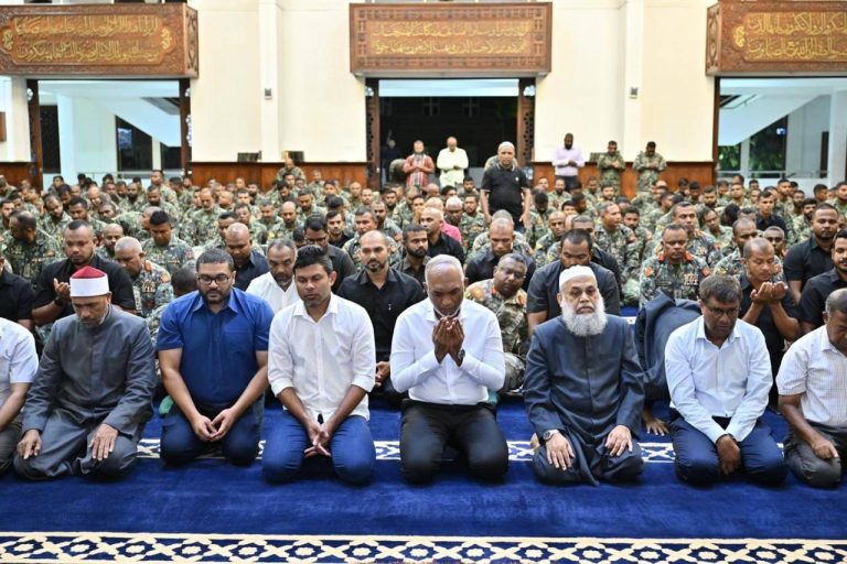 ނަސްރުގެ ދުވަހުގެ މުހިންމު ދެ ހަރަކާތުގައި ރައީސްއަކު ބައިވެރިވިތަން ފެނުނު މިއީ ފުރަތަމަ ފަހަރު: އިޙްސާން