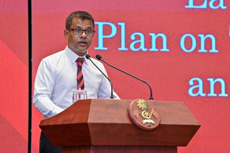 އެއާރ އެމްބިއުލެންސް އިން މިހާތަނަށް 500 އަށްވުރެ ގިނަ ބަލި މީހުން އުފުލާފައިވޭ: ނާޒިމް