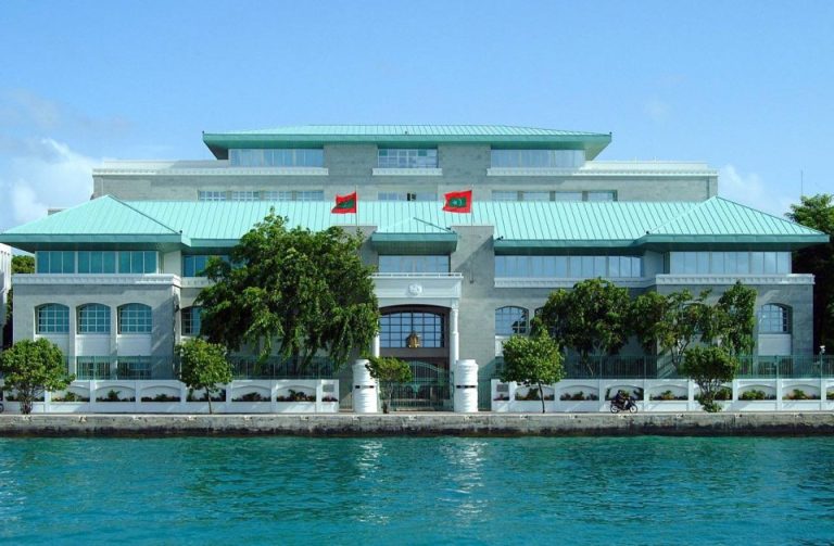 އީސީގެ މެންބަރުކަމަށް ހުޅުވާލައިފި