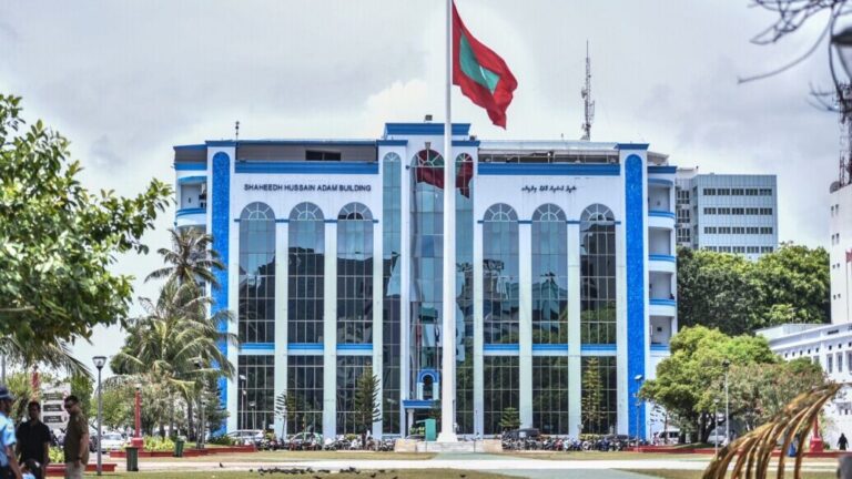 މިދިޔަ ހަފްތާގައި ސްކޭމްގެ 39 މައްސަލައެއްގައި 4 ލައްކައަށް ވުރެ ގިނަ ރުފިޔާ ގެއްލިއްޖެ
