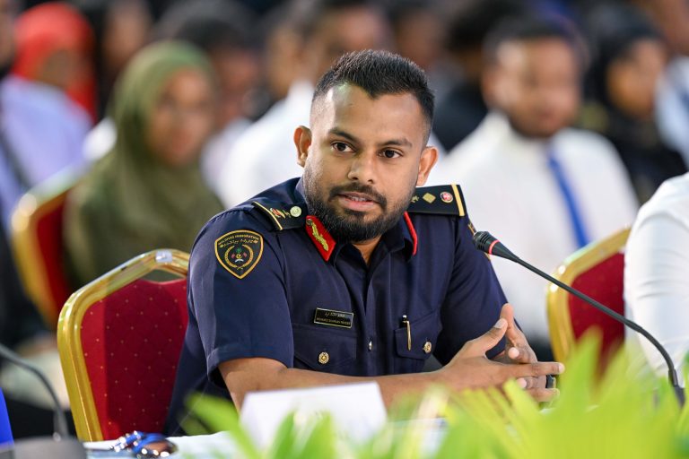 ރައީސްގެ ވައުދުފުޅާ އެއްގޮތަށް 2025 ނިމުމުގެ ކުރިން މުޅި ރާއްޖޭގައި ޕާސްޕޯޓުގެ ޚިދުމަތް ފެށޭނެ: ޝަމްޢާން
