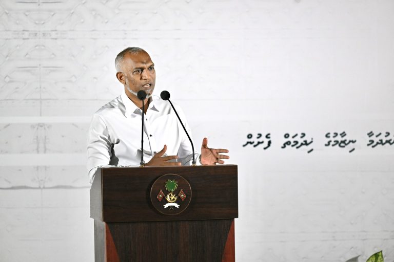 ދަނގެތީ ބަނދަރުގެ ދަތިކަން ހައްލުކުރުމުގެ މަސައްކަތް އަންނަ އަހަރު ފަށާނަން: ރައީސް