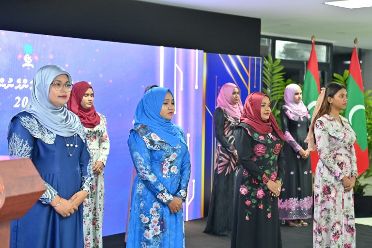 އަލިފާނުގެ ހާދިސާއާ ގުޅިގެން ރެހެންދި އެވޯޑު ޙަފުލާ ފަސްކޮށްފި