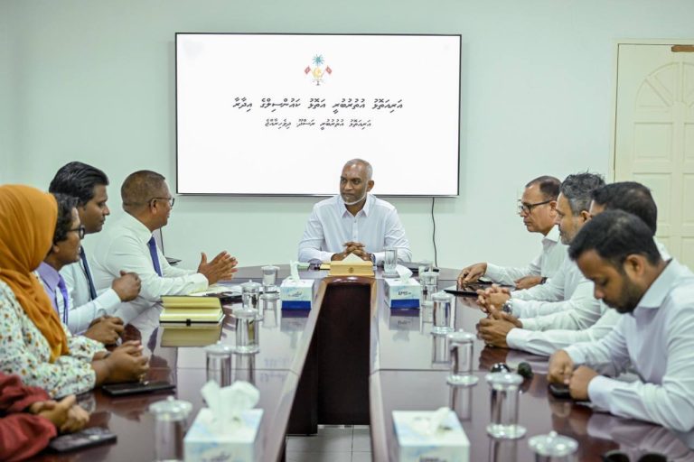 ޑަބްލިޔުޑީސީ މެންބަރުންނަށް އިނާޔަތްތައް ހޯދައިދިނުމަށް މަޖިލިސް ހުޅުވޭ ދައުރުގައި އިސްލާހު ހުށަހަޅަނީ