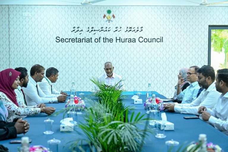 މަޝްރޫއުތައް ބާރު ސްޕީޑުގައި ކުރިއަށްގެންދާތީ ހުރާ ކައުންސިލުން ރައީސަށް ޝުކުރު ދަންނަވައިފި