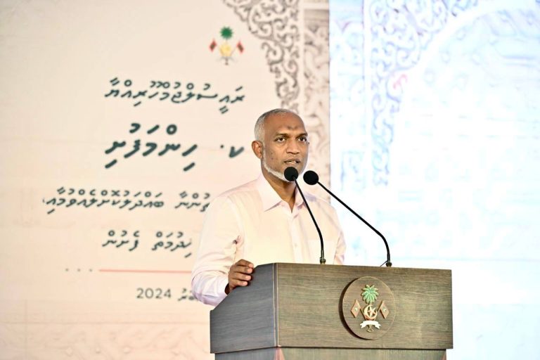 ރައީސް ޑރ. މުޢިއްޒު، މިހާތަނަށް 185 ކައުންސިލަކާ ބައްދަލުކުރައްވައިފި