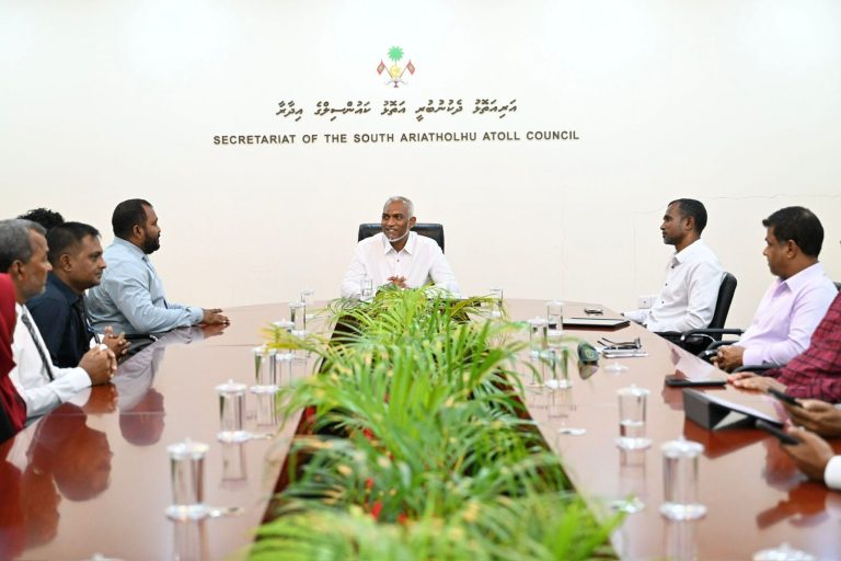 ކުނބުރުދޫގެ ތަރައްގީއަށް ބޭނުންވާ ކަންކަން ރައީސާ ހިއްސާ ކުރައްވައިފި