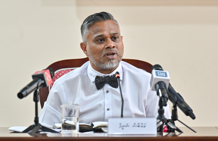 ބަދަލު ދިން މައްސަލައިގެ ޖިނާއީ ތަޙުޤީޤެއް ހިންގަން ޕީޖީ އަންގަވައިފި