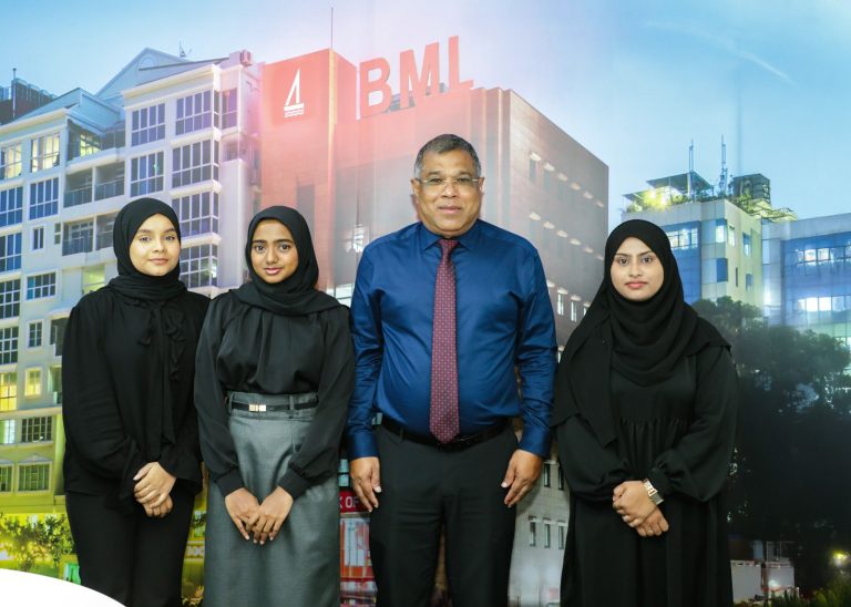 މިއަހަރުގެ ބީއެމްއެލް ސްކޮލަޝިޕް ފަންޑް ތިން މީހަކަށް ދީފި