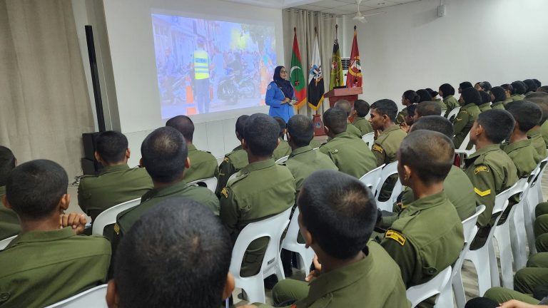ކުށް މަދުކުރުމާ ގުޅޭގޮތުން ޤައުމީ ކެޑޭޓް ކޭންޕުގެ ބައިވެރިންނަށް މަޢުލޫމާތު ދީފި