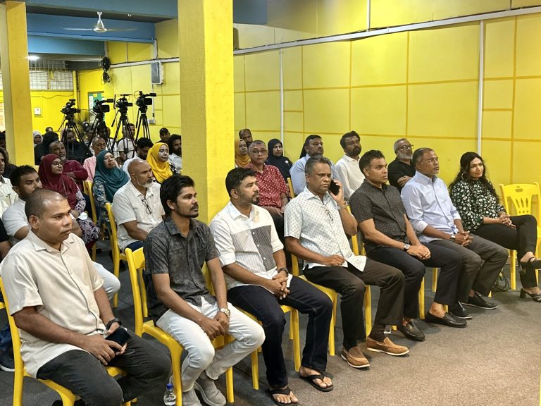 އެމްޑީޕީގެ މެންބަރުން އެހެން ޕާޓީތަކަށް ވައްދާ މައްސަލަ ބެލުމަށް ގޮވާލައިފި