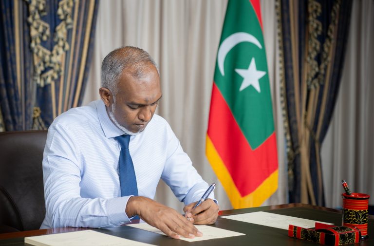ބޭރު ފައިސާއާ ބެހޭ ބިލު ތަސްދީގު ކުރައްވައިފި