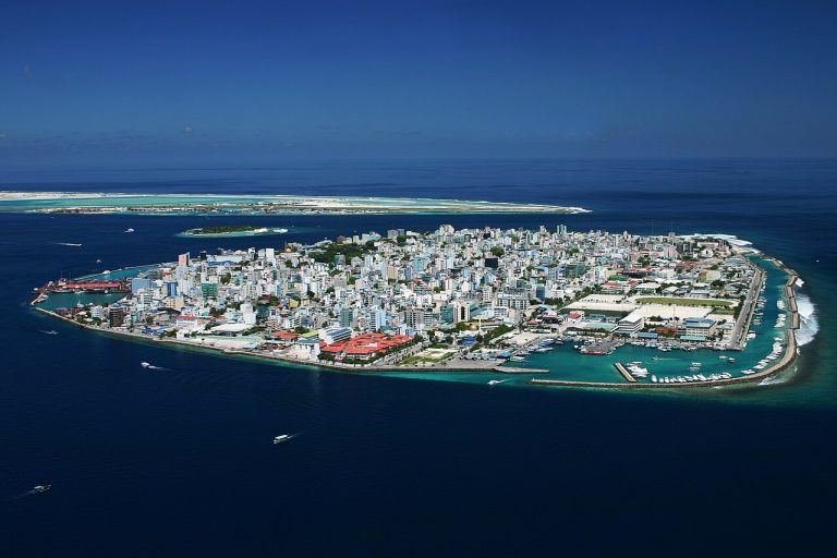 މާލޭ ގެއެއްގެ ތެރޭގައި މަރުވެފައި އޮތް މީހަކު ފެނިއްޖެ
