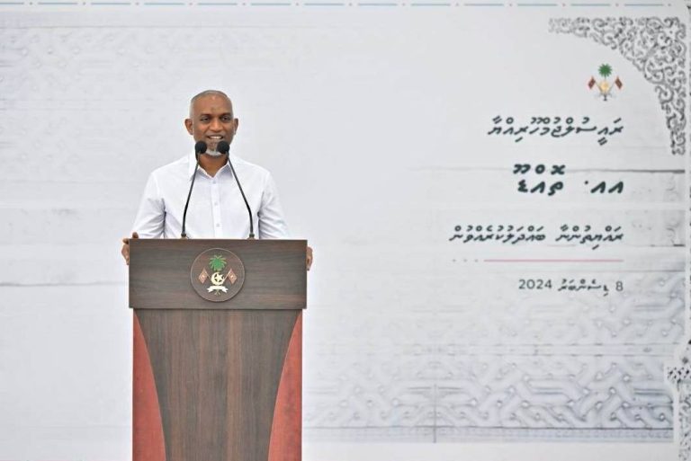 އިންތިޚާބުތަކާ ދިމާކޮށް ކުރީ ސަރުކާރުން 1،900 އަށްވުރެ ގިނަ ކުށްވެރިން ދޫކޮށްލި: ރައީސް