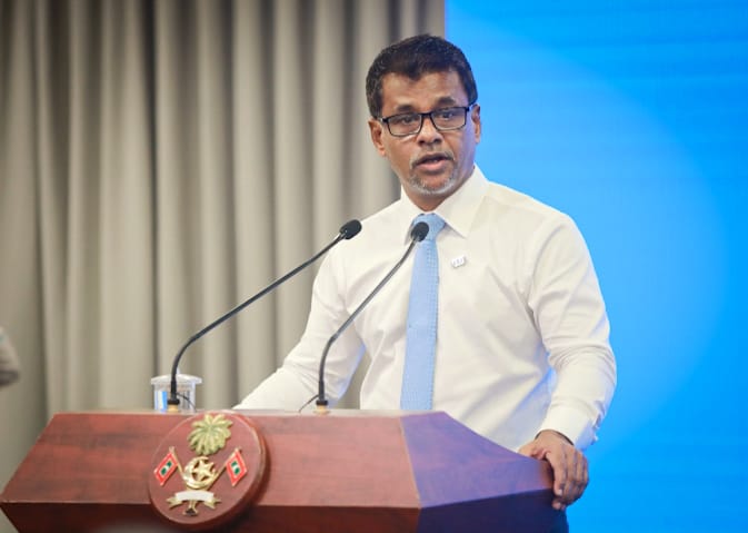 އޭ.އެމް.އާރު ކޮންޓްރޯލް ކުރަންހުރި ގޮންޖެހުންތަކަކީ، މުޅި ދުނިޔެއަށް ކުރިމަތިވެފައިވާ މައްސަލައެއް – ހެލްތު މިނިސްޓަރ