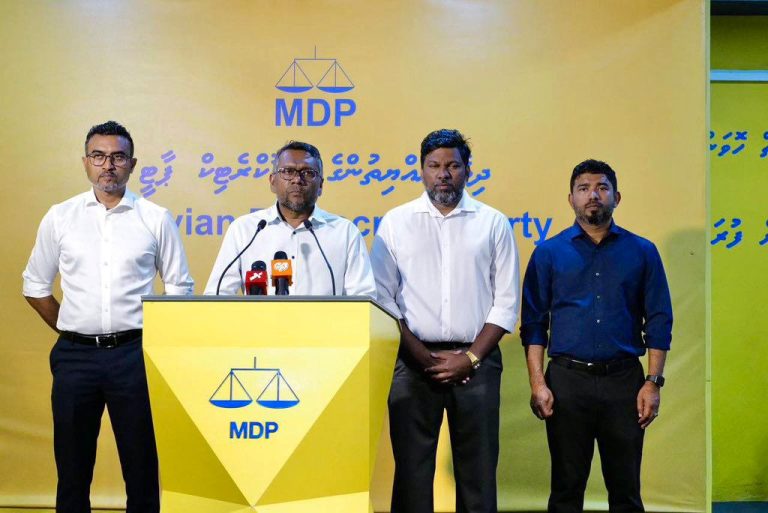 ރައްޔިތުންނަށް އަނިޔާވެރިވީމަ ދެން ހަދަން ޖެހޭނީ ހަމަ މުޙައްމަދު އަމީނަށް ހެދި ގޮތް: ފައްޔާޟް