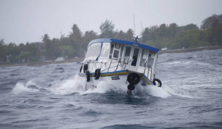 ފުވައްމުލަކާއި އައްޑުއަށް ރީނދޫ ސަމާލު ނެރެފި