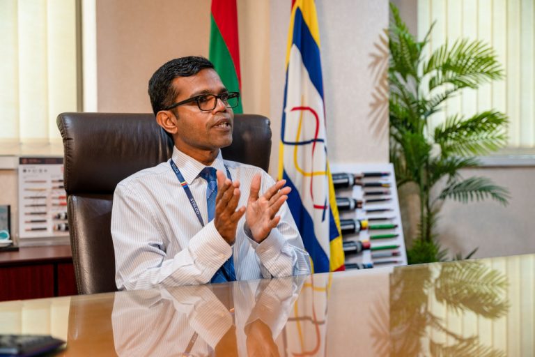 ސްޓެލްކޯގައި ނުކުޅެދުންތެރިކަން ހުންނަ 50 މުވައްޒަފުން މަސައްކަތް ކުރާކަމީ ފަޚުރުވެރިވާ ކަމެއް: ފަހުމީ