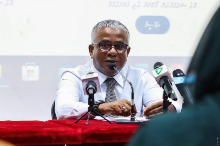 ހައުސިންގ މިނިސްޓްރީގެ ކުރީގެ ބައެއް ވެރިންގެ ޕާސްޕޯޓު ހިފަހައްޓައިފި