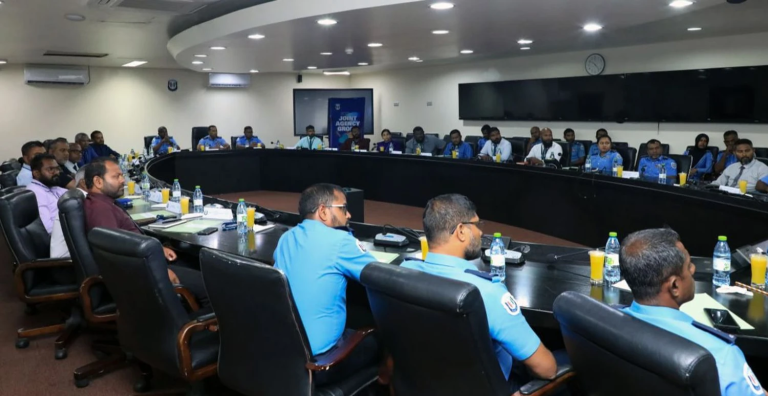މާލޭގައި ހިނގާ ނޭދެވޭ ކަންތައްތައް ކަމާ ގުޅޭ އިދާރާތަކާ ގުޅިގެން ހައްލުކުރުމަށް މަޝްވަރާކޮށްފި