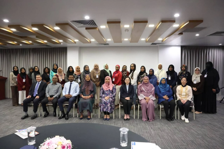 އަންހެން ވިޔަފާރިވެރިންނަށް ޚާއްޞަކޮށްގެން ތަމްރީނު ޕުރޮގުރާމެއް ފަށައިފި