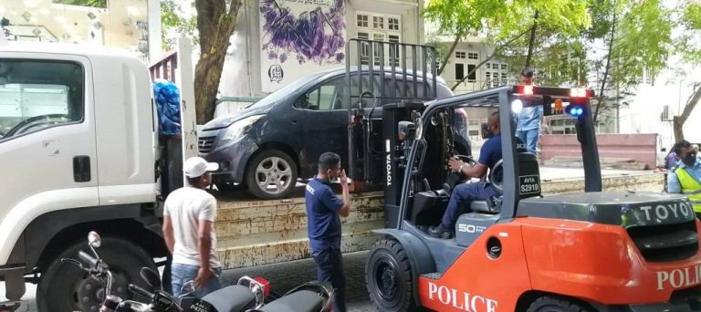 އާންމު ދަތުރު ފަތުރަށް އުދަނގޫވާ ގޮތަށް ހުރި ވެހިކަލްތަށް ޓޯ ކުރަނީ