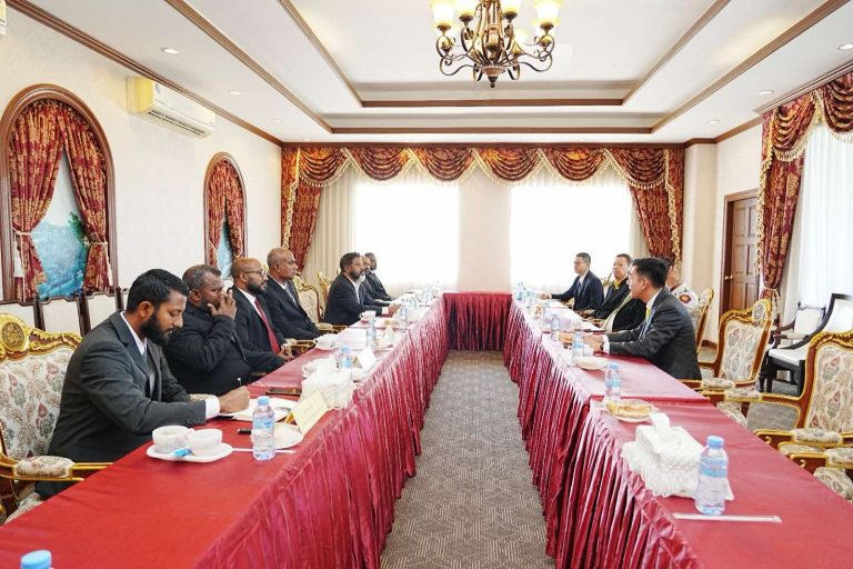 ކަރެކްޝަންސްގެ އޮފިސަރުން ތައިލެންޑްގައި ތަމްރީނު ހޯދުމާ ބެހޭ ގޮތުން މަޝްވަރާކޮށްފި