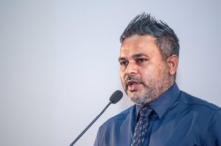 ފުރަތަމަ ދުވަހުން ފެށިގެން ރައީސް ގެންދަވަނީ ކޮރަޕްޝަނާއި ވައްކަމާ ދެކޮޅަށް ތަފާތު ދައްކަވަމުން: ޝިޔާމް
