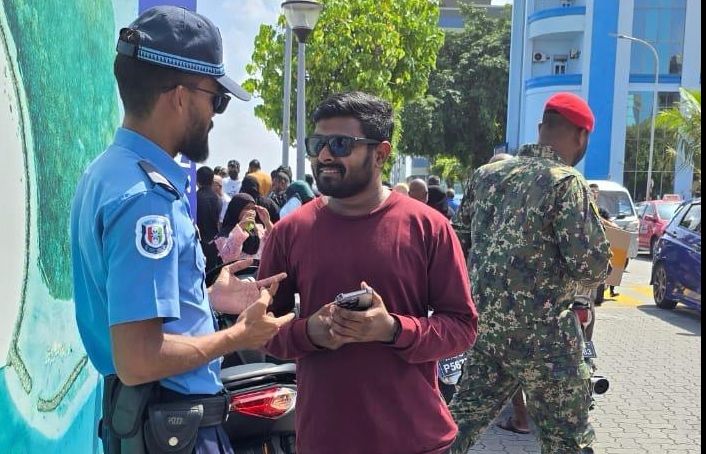 ޗުއްޓީއާ ދިމާކޮށް މާލެއިން ފުރާ މީހުން ހޭލުންތެރިކުރުމުގެ ޕްރޮގްރާމެއް ހިންގައިފި