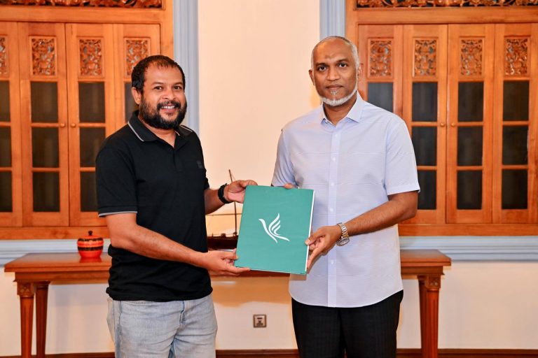 އެމްޑީޕީގެ އެކްޓިވިސްޓް ”ދޮންކޮޅު” ޕީއެންސީއަށް
