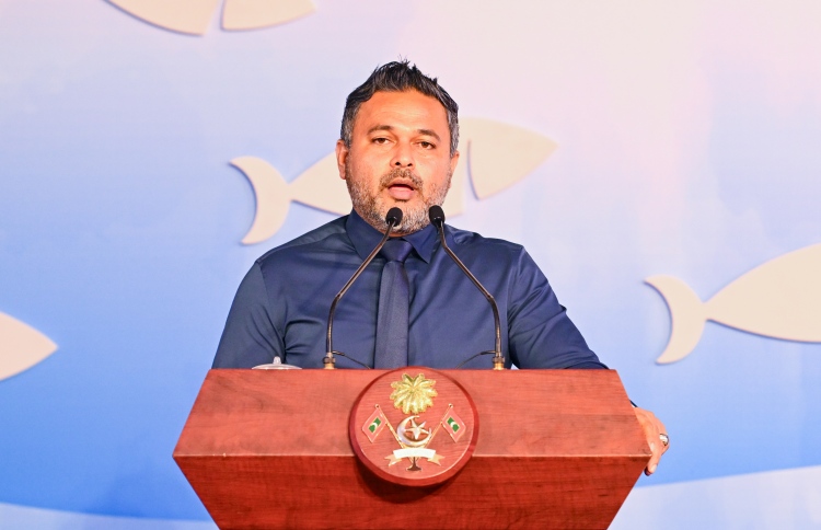 ވާދަވެރިންނަށް އެންމެ އުނދަގޫވަނީ ރައީސް ރައްޔިތުންނާއެކު ހޭދަކުރައްވާ އަގުހުރި ވަގުތުތަކުގެ ސަބަބުން: ޝިޔާމް