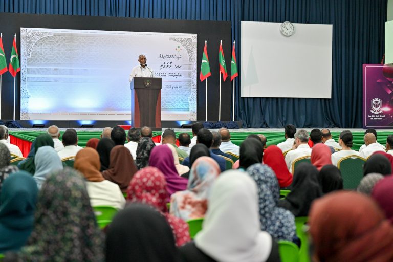 ކޮންމެ ރައްޔިތެއްގެ އަޒުމަކަށް ވާންވީ ޤައުމުގެ ތަރައްޤީގެ ކަންކަމުގައި އެކަތިގަނޑަކަށްވުން: ރައީސް