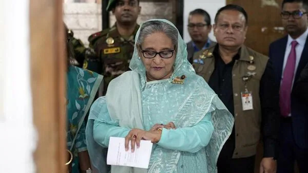 އިންޑިއާއިން ޝެއިޚް ހަސީނާގެ ވިސާ އިތުރުކޮށްދީފި
