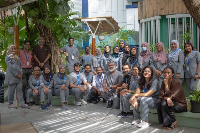 20 ޑޮކްޓަރުންނާއެކު އޭޑީކޭގެ މެޑިކަލް އިންޓަރންޝިޕް ޕުރޮގުރާމު ފަށައިފި