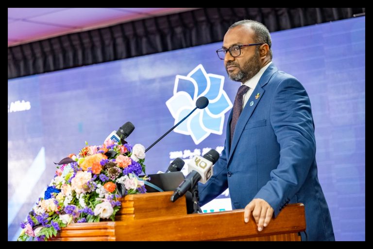 މިސްކިތްތަކުގެ ހުރުމަތް ކަނޑާ ފަރާތްތަކަށް ގާނޫނާއި ގަވާއިދުގެ ދަށުން ފިޔަވަޅު އަޅާނަން: މިނިސްޓަރު ޑރ.ޝަހީމް