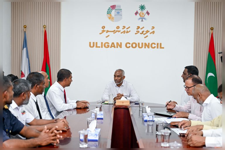 ރައީސް ޑރ.މުޢިއްޒު އުލިގަމު ކައުންސިލާ ބައްދަލުކުރައްވައިފި