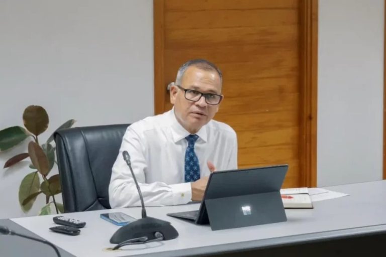އެޑްވާންސްކޮށް ހެކްސްޓަރ އަށް ފައިސާއެއް ނުދޭނެ: ވަޒީރު އާދަމް ޝަރީފް