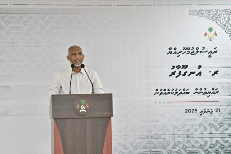 ރ. އުނގޫފާރުގައި އައިޑީކާޑު ޕްރިންޓުކުރުމާއި ޕާސްޕޯޓު ދޫކުރުމުގެ ޚިދުމަތް ފަށައިފި