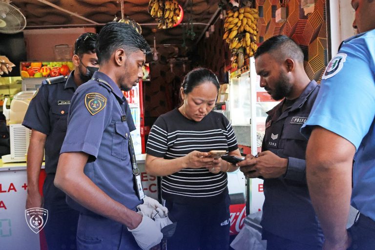 ސާފުތާހިރުކަމެއް ނެތި އުޅެމުންދިއަ ތަނަކުން ބިދޭސީންތަކެއް އަތުލައިގެންފި