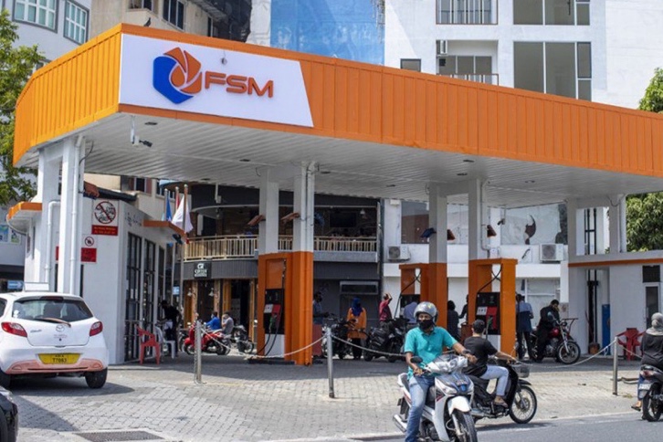 ކަސްޓަމަރަކަށް ގިނަވެގެން ދެން ދޫކުރެވޭނީ ދުވާލަކަށް 3 ލީޓަރުގެ ތެޔޮ: އެފްއެސްއެމް