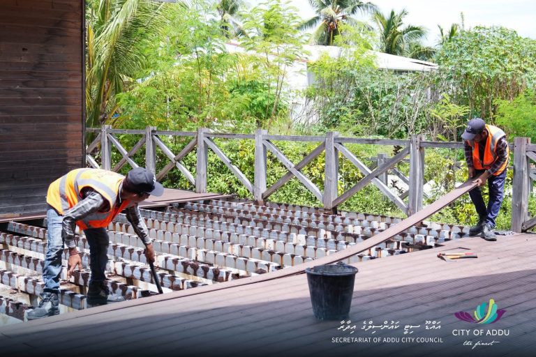 އައްޑޫ ނޭޗަރ ޕާރކް މަރާމާތު ކުރަން ފަށައިފި