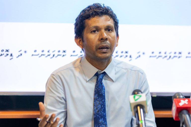ވެރިކަން ހިންގުމުގެ އައު އޮނިގަނޑެއްގެ މަޝްވަރާ ފެށުމަށް ގޮވާލާ ޑެމްސްގެ ޤަރާރެއް