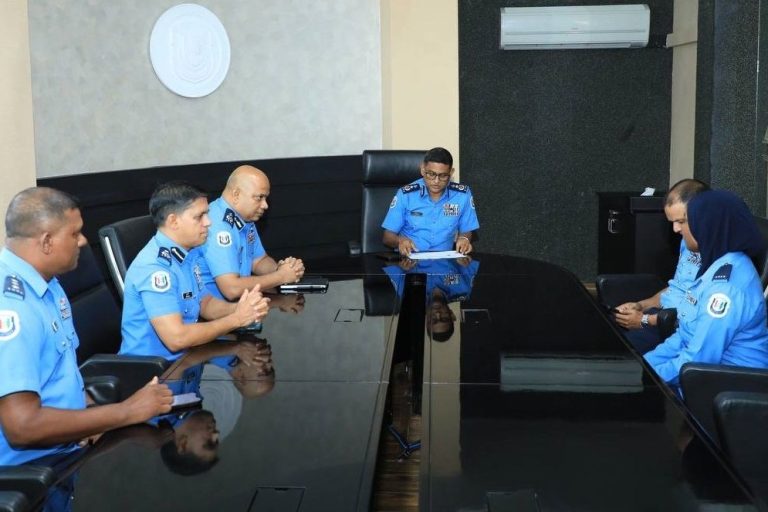 ޕޮލިސިންގ އިނޮވޭޝަން އެންޑް ލީޑަރޝިޕް ކޯހުގައި ބައިވެރިވުމަށް ފުލުހަކު ޔޫއޭއީ އަށް